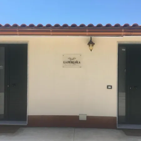 Hébergement de vacances “la Pergola” Augusta