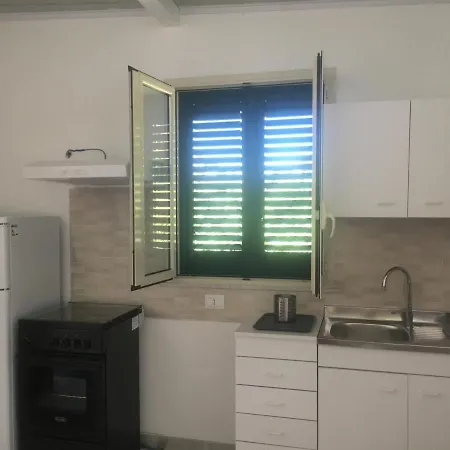 “la Pergola” 2*
